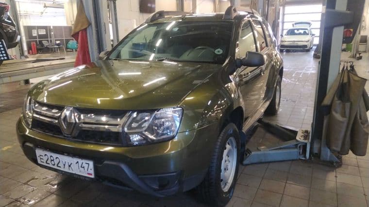 Renault Duster 2015 года, 47 645 км - вид 1 Renault Duster 2015 года, 47 645 км - вид 1