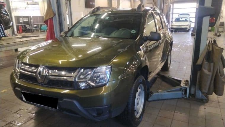 Renault Duster 2015 года, 47 645 км - вид 2 Renault Duster 2015 года, 47 645 км - вид 2