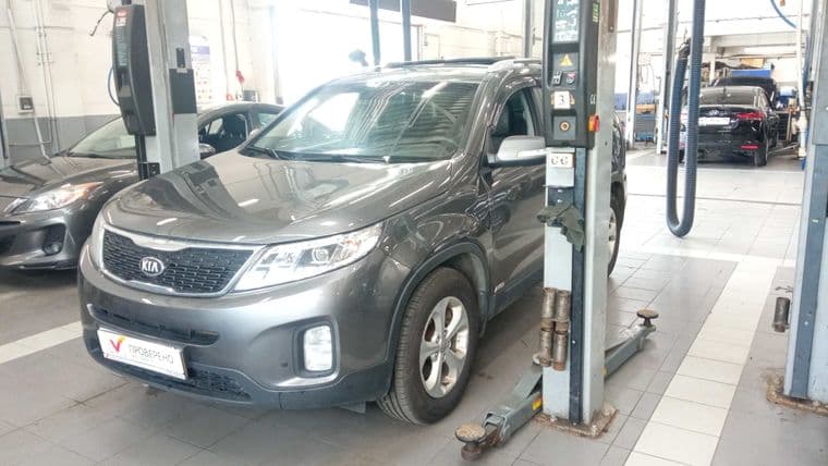 KIA Sorento 2012 года, 227 890 км - вид 1 KIA Sorento 2012 года, 227 890 км - вид 1