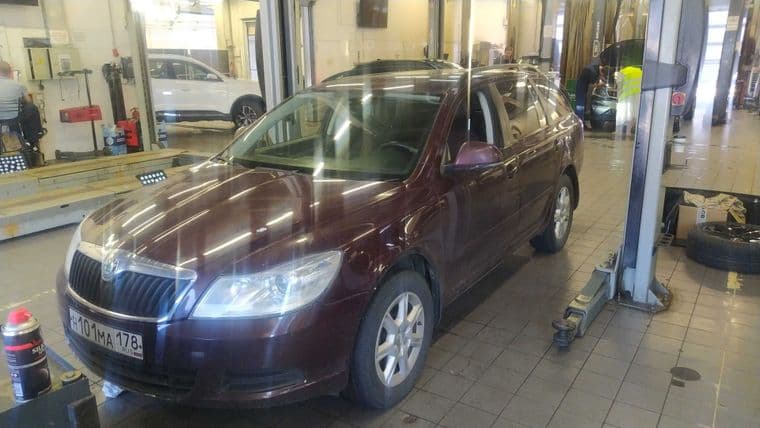 Skoda Octavia 2012 года, 156 517 км - вид 1 Skoda Octavia 2012 года, 156 517 км - вид 1