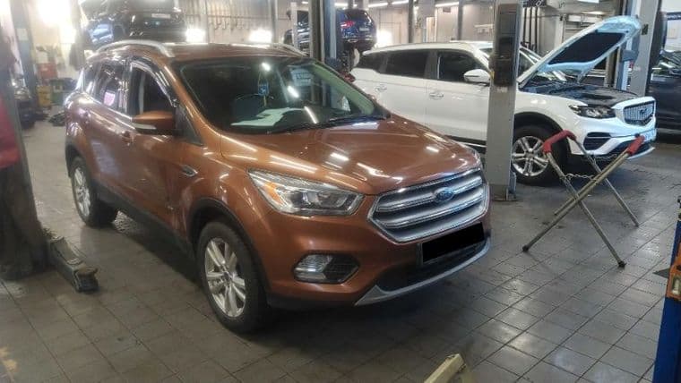 Ford Kuga 2016 года, 136 452 км - вид 2 Ford Kuga 2016 года, 136 452 км - вид 2