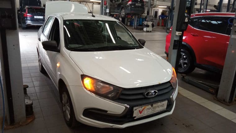 ВАЗ (LADA) Granta 2018 года, 90 900 км - вид 2 ВАЗ (LADA) Granta 2018 года, 90 900 км - вид 2