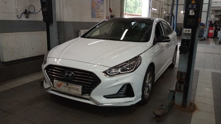 Hyundai Sonata 2019 года, 120 638 км - вид 1 Hyundai Sonata 2019 года, 120 638 км - вид 1