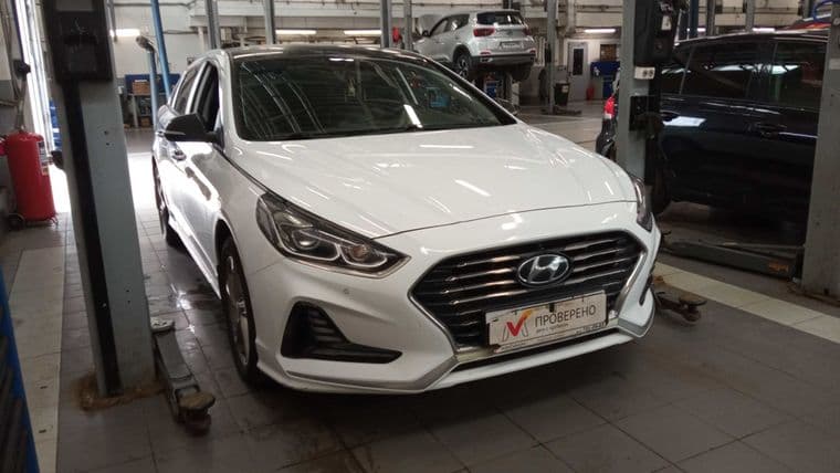 Hyundai Sonata 2019 года, 120 638 км - вид 2 Hyundai Sonata 2019 года, 120 638 км - вид 2