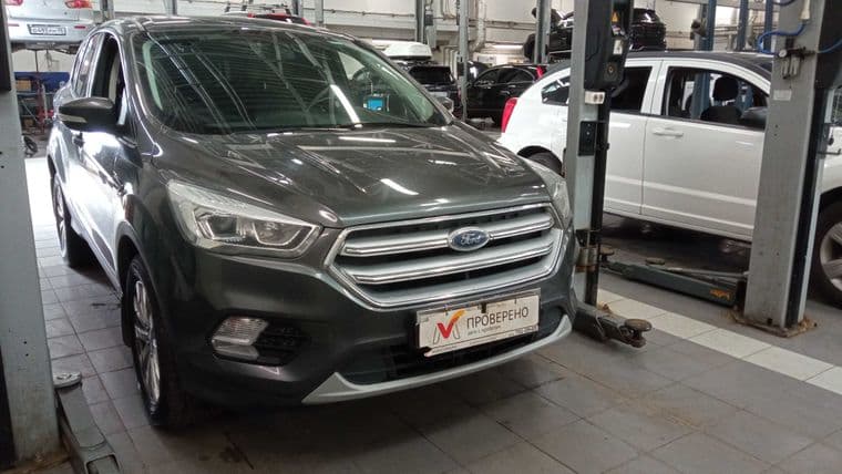 Ford Kuga 2017 года, 108 212 км - вид 2 Ford Kuga 2017 года, 108 212 км - вид 2