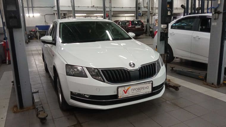 Skoda Octavia 2018 года, 206 798 км | VIN 10854 - вид 2 Skoda Octavia 2018 года, 206 798 км | VIN 10854 - вид 2