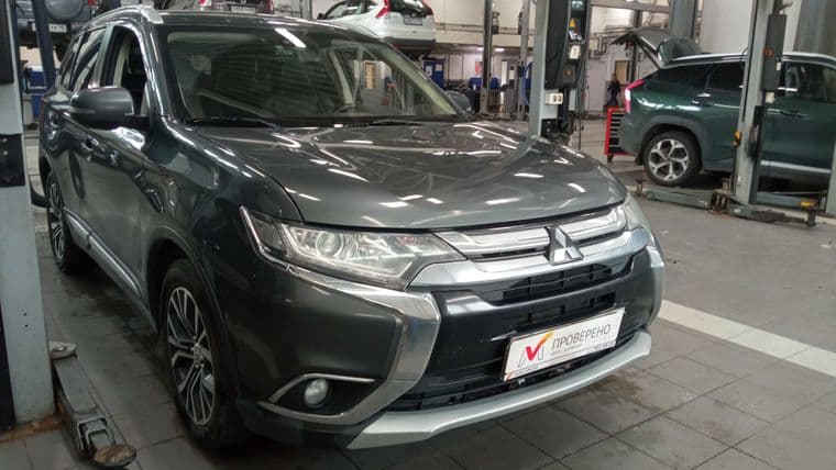 Mitsubishi Outlander 2016 года, 182 133 км - вид 2 Mitsubishi Outlander 2016 года, 182 133 км - вид 2