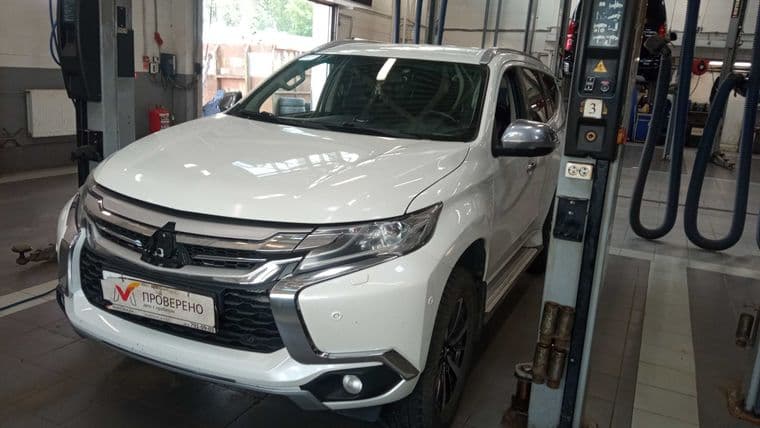 Mitsubishi Pajero Sport 2017 года, 207 616 км - вид 1 Mitsubishi Pajero Sport 2017 года, 207 616 км - вид 1