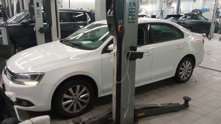 Volkswagen Jetta 2014 года, 75 391 км | VIN 04453 - вид 2 Volkswagen Jetta 2014 года, 75 391 км | VIN 04453 - вид 2