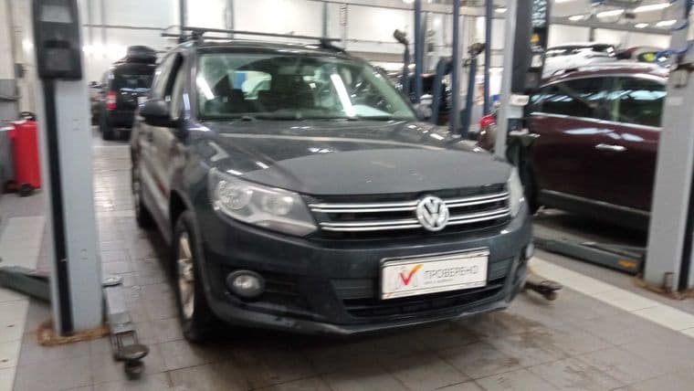 Volkswagen Tiguan 2012 года, 256 736 км | VIN 04773 - вид 2 Volkswagen Tiguan 2012 года, 256 736 км | VIN 04773 - вид 2