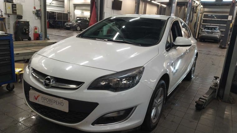 Opel Astra 2012 года, 165 711 км - вид 1 Opel Astra 2012 года, 165 711 км - вид 1
