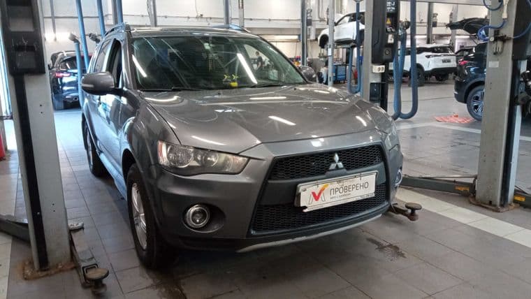 Mitsubishi Outlander 2012 года, 189 515 км - вид 2 Mitsubishi Outlander 2012 года, 189 515 км - вид 2