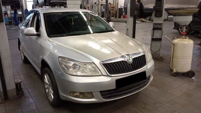 Skoda Octavia 2012 года, 215 517 км - вид 2 Skoda Octavia 2012 года, 215 517 км - вид 2