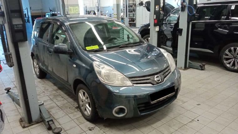 Nissan Note 2013 года, 139 500 км - вид 2 Nissan Note 2013 года, 139 500 км - вид 2