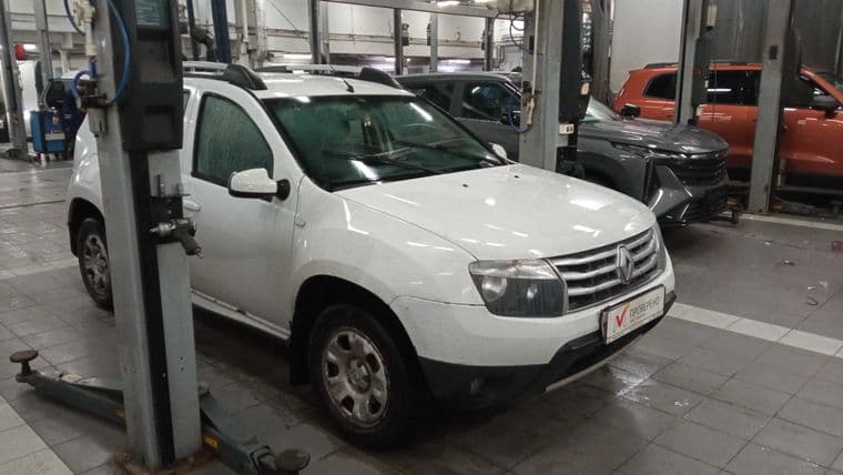 Renault Duster 2013 года, 196 568 км | VIN 37705 - вид 2 Renault Duster 2013 года, 196 568 км | VIN 37705 - вид 2