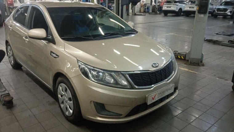 KIA Rio 2014 года, 100 173 км - вид 2 KIA Rio 2014 года, 100 173 км - вид 2