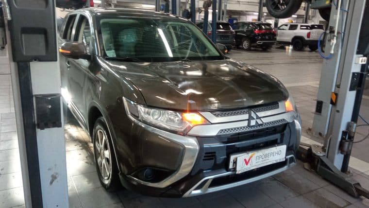 Mitsubishi Outlander 2021 года, 105 979 км - вид 2 Mitsubishi Outlander 2021 года, 105 979 км - вид 2
