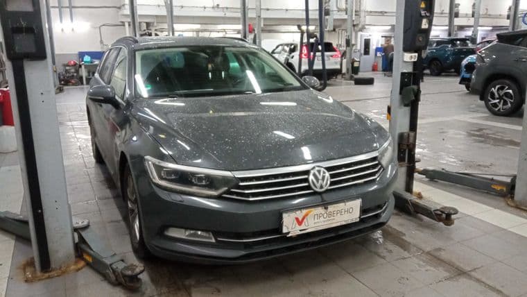 Volkswagen Passat 2019 года, 170 240 км | VIN 69074 - вид 2 Volkswagen Passat 2019 года, 170 240 км | VIN 69074 - вид 2