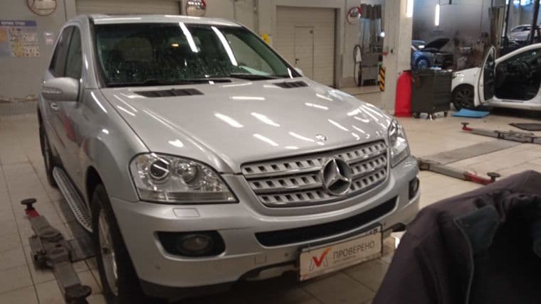 Mercedes-Benz M-класс 2006 года, 325 349 км | VIN 65156 - вид 1 Mercedes-Benz M-класс 2006 года, 325 349 км | VIN 65156 - вид 1