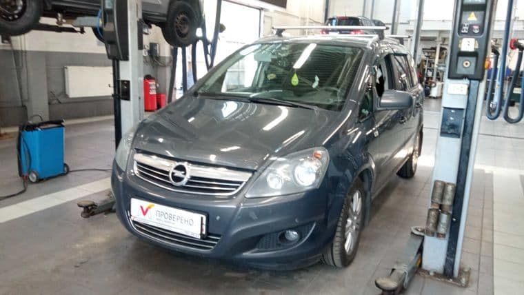 Opel Zafira 2013 года, 177 678 км - вид 1 Opel Zafira 2013 года, 177 678 км - вид 1