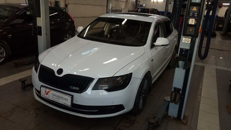 Skoda Superb 2014 года, 283 544 км | VIN 00929 - вид 1 Skoda Superb 2014 года, 283 544 км | VIN 00929 - вид 1
