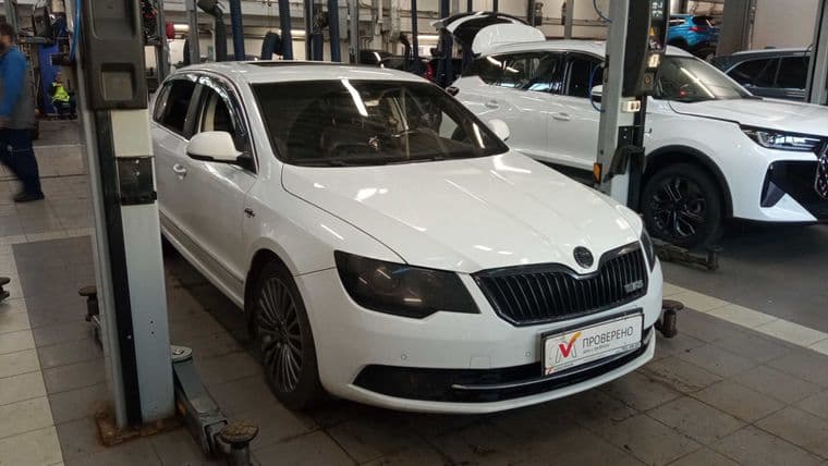 Skoda Superb 2014 года, 283 544 км | VIN 00929 - вид 2 Skoda Superb 2014 года, 283 544 км | VIN 00929 - вид 2