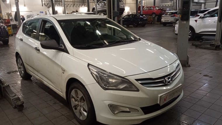 Hyundai Solaris 2014 года, 139 478 км - вид 2 Hyundai Solaris 2014 года, 139 478 км - вид 2