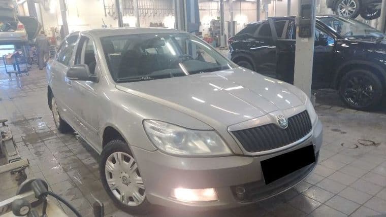 Skoda Octavia 2011 года, 241 483 км - вид 2 Skoda Octavia 2011 года, 241 483 км - вид 2