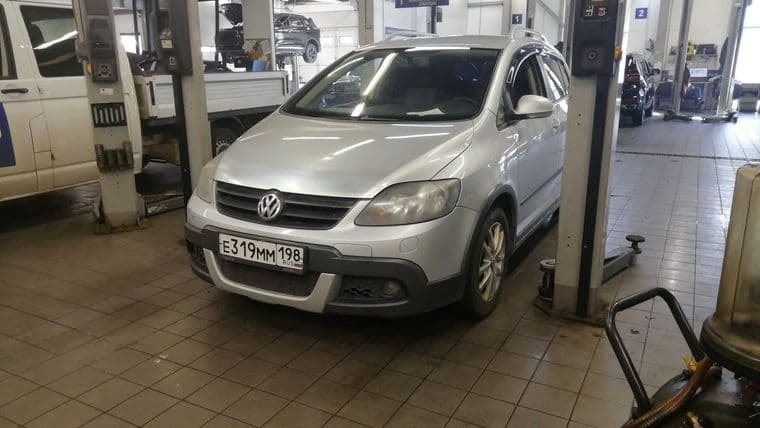 Volkswagen Golf Plus 2008 года, 216 928 км - вид 1 Volkswagen Golf Plus 2008 года, 216 928 км - вид 1