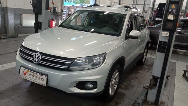 Volkswagen Tiguan 2013 года, 248 569 км - вид 1 Volkswagen Tiguan 2013 года, 248 569 км - вид 1