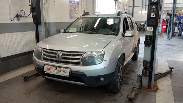 Renault Duster 2014 года, 143 254 км - вид 1 Renault Duster 2014 года, 143 254 км - вид 1