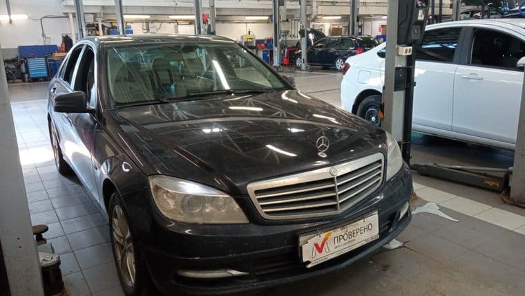 Mercedes-Benz C-класс 2011 года, 263 964 км - вид 2 Mercedes-Benz C-класс 2011 года, 263 964 км - вид 2