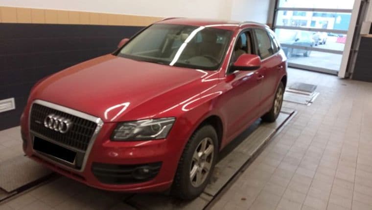Audi Q5 2012 года, 160 000 км - вид 1 Audi Q5 2012 года, 160 000 км - вид 1