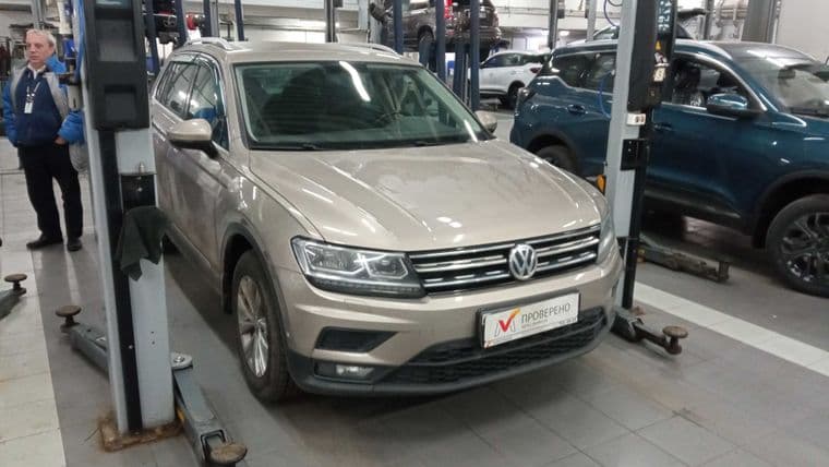 Volkswagen Tiguan 2017 года, 96 479 км | VIN 03914 - вид 2 Volkswagen Tiguan 2017 года, 96 479 км | VIN 03914 - вид 2