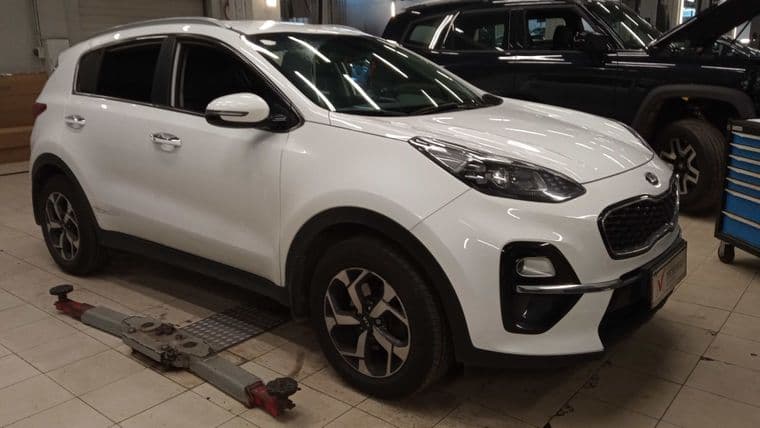 KIA Sportage 2019 года, 90 197 км | VIN 34076 - вид 1 KIA Sportage 2019 года, 90 197 км | VIN 34076 - вид 1