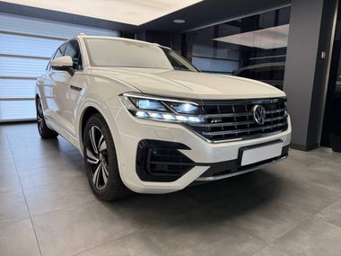 Volkswagen Touareg 2018 года, 101 307 км - вид 4
