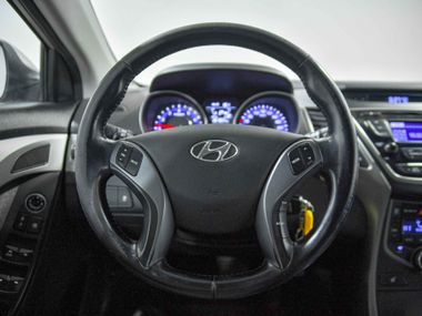 Hyundai Elantra 2015 года, 261 653 км - вид 11