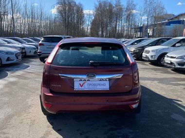Ford Focus 2009 года, 211 435 км - вид 5
