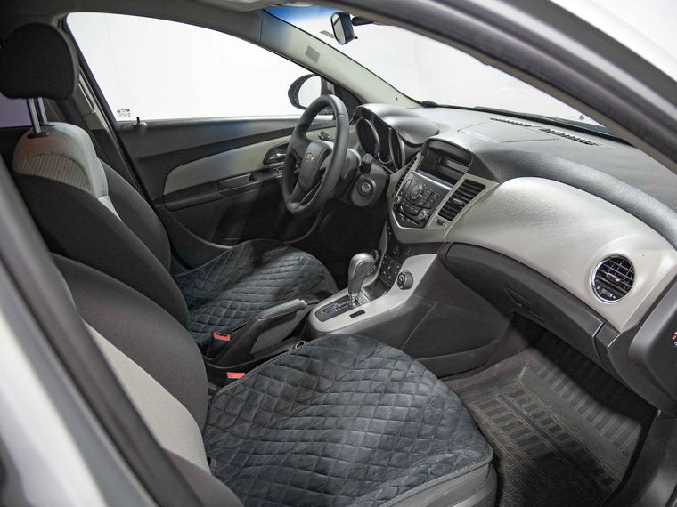 Chevrolet Cruze 2011 года, 174 714 км - вид 13