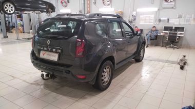 Renault Duster 2018 года, 117 955 км - вид 3
