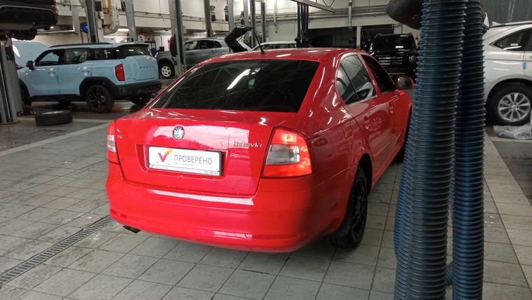 Skoda Octavia 2012 года, 202 844 км - вид 3