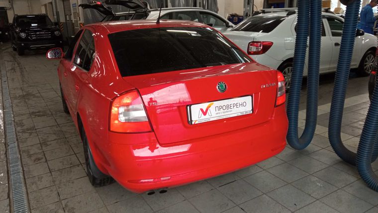 Skoda Octavia 2012 года, 202 844 км - вид 4