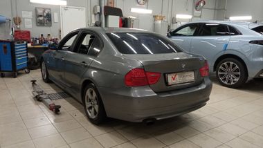 BMW 3 серия 2011 года, 223 611 км - вид 4