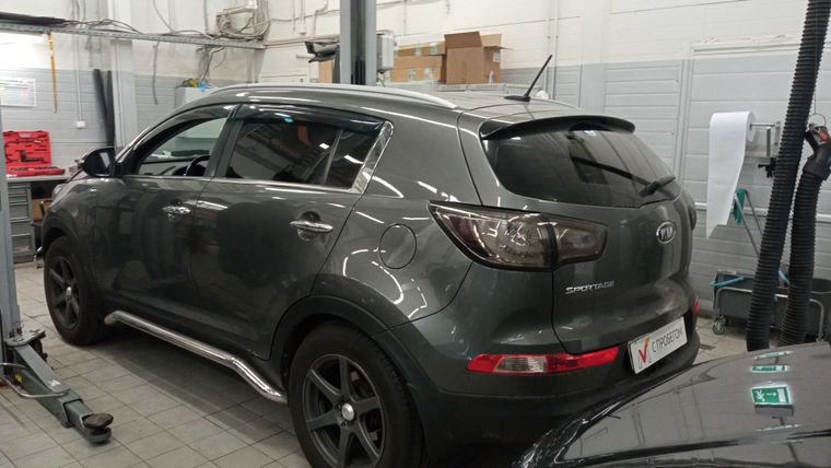 KIA Sportage 2012 года, 123 818 км - вид 4