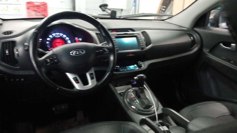 KIA Sportage 2012 года, 123 818 км - вид 5