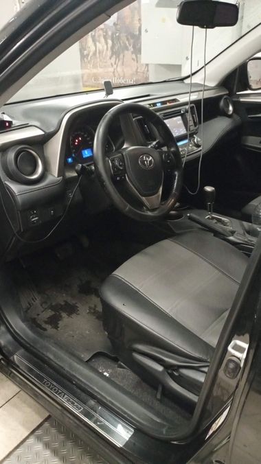 Toyota RAV4 2013 года, 337 350 км - вид 5