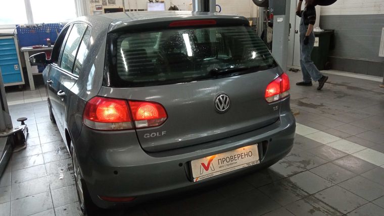 Volkswagen Golf 2011 года, 187 811 км - вид 4