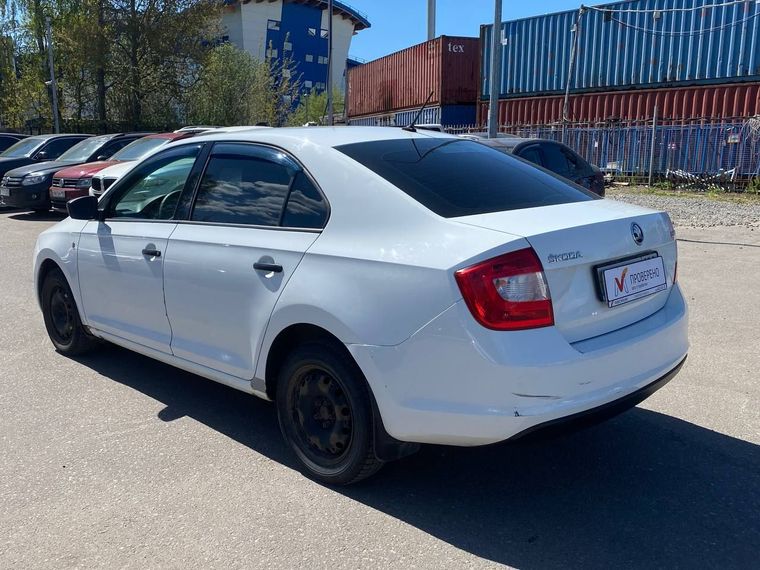 Skoda Rapid 2016 года, 139 367 км - вид 6