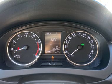 Skoda Rapid 2016 года, 139 367 км - вид 8