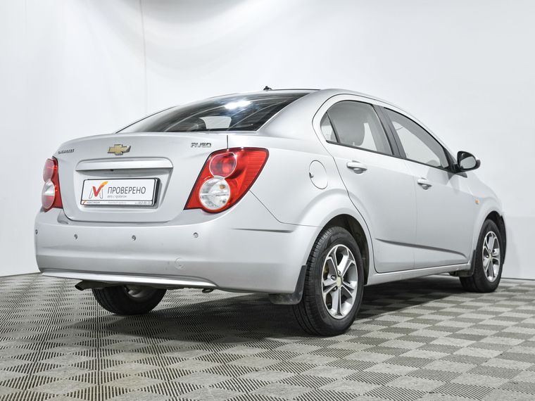 Chevrolet Aveo 2015 года, 195 191 км - вид 5